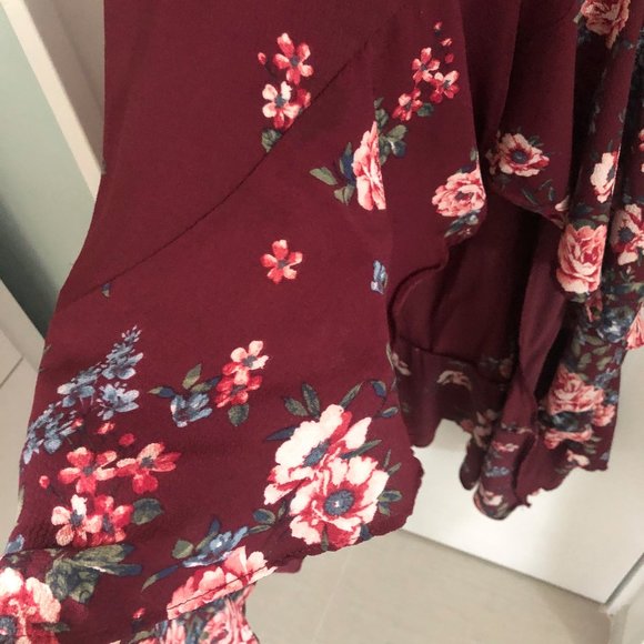 Burgandy Floral Skirt with Slit - Picture 6 of 6